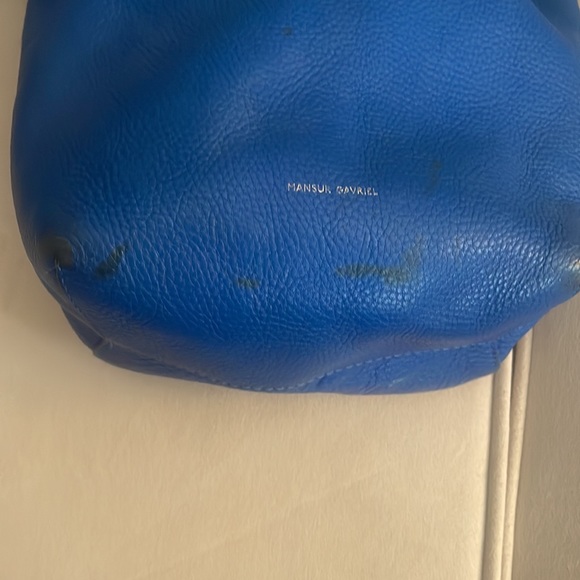 Mansur Gavriel Mini Tumble Leather Bucket Bag in Royal Blie - Picture 7 of 8